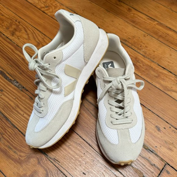 Veja Rio Branco Sneakers - Picture 2 of 13